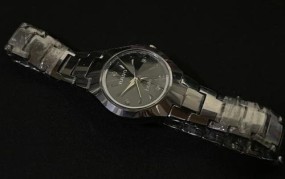 rado jubile手表的真伪如何辨别？有鉴定方法吗？